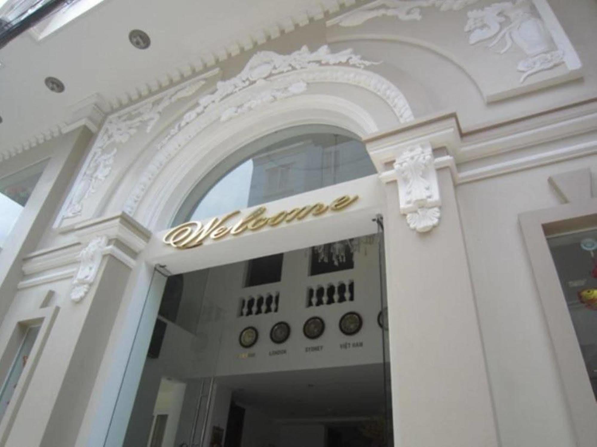Golden View Saigon Hotel Ho Chi Minh City Exterior photo